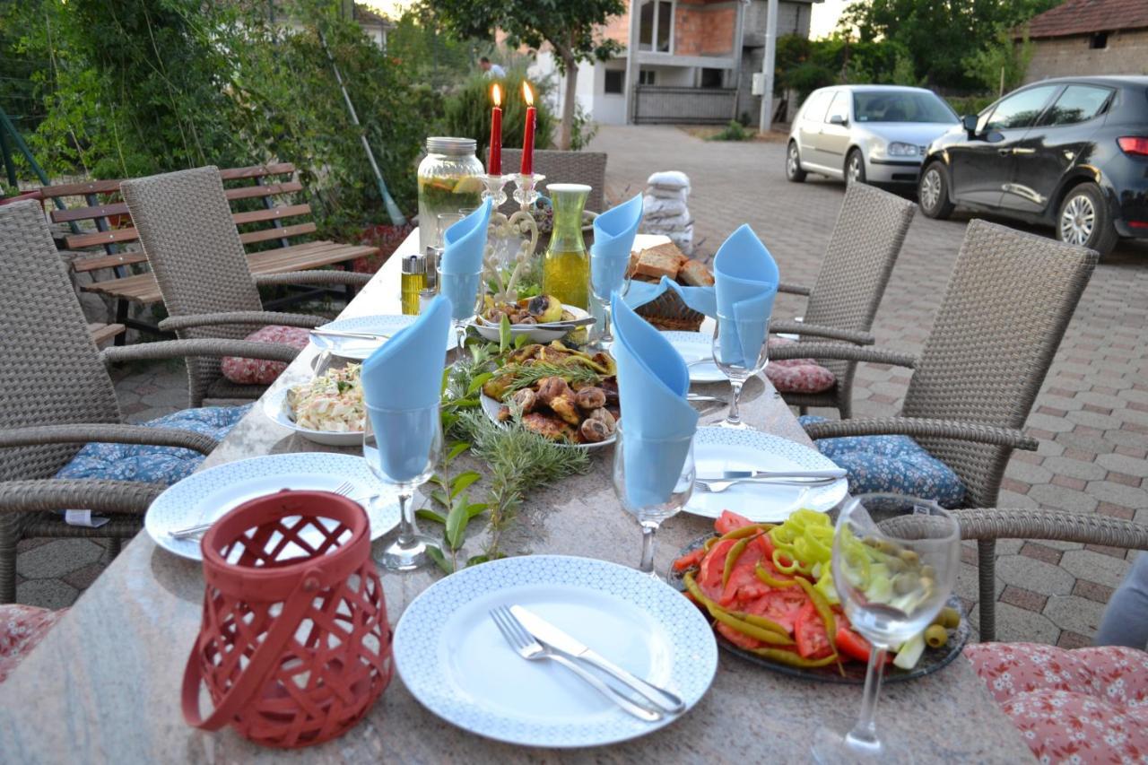 Casa Dela - Medjugorje Bed & Breakfast Ngoại thất bức ảnh