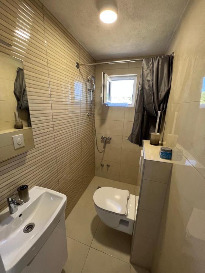 Casa Dela - Medjugorje Bed & Breakfast Ngoại thất bức ảnh